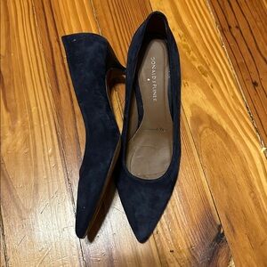 Donald J Pliner Blue Suede Pumps